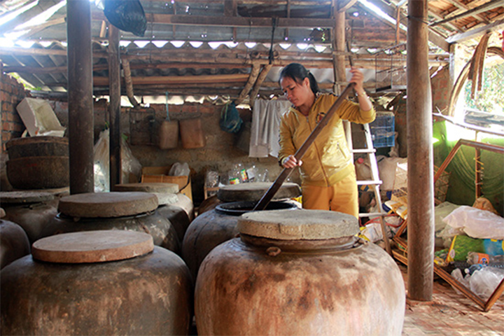 làng nghề sản xuất nước mắm truyền thống